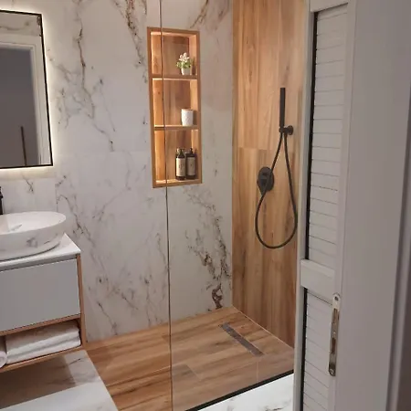 Genci's One Bedroom